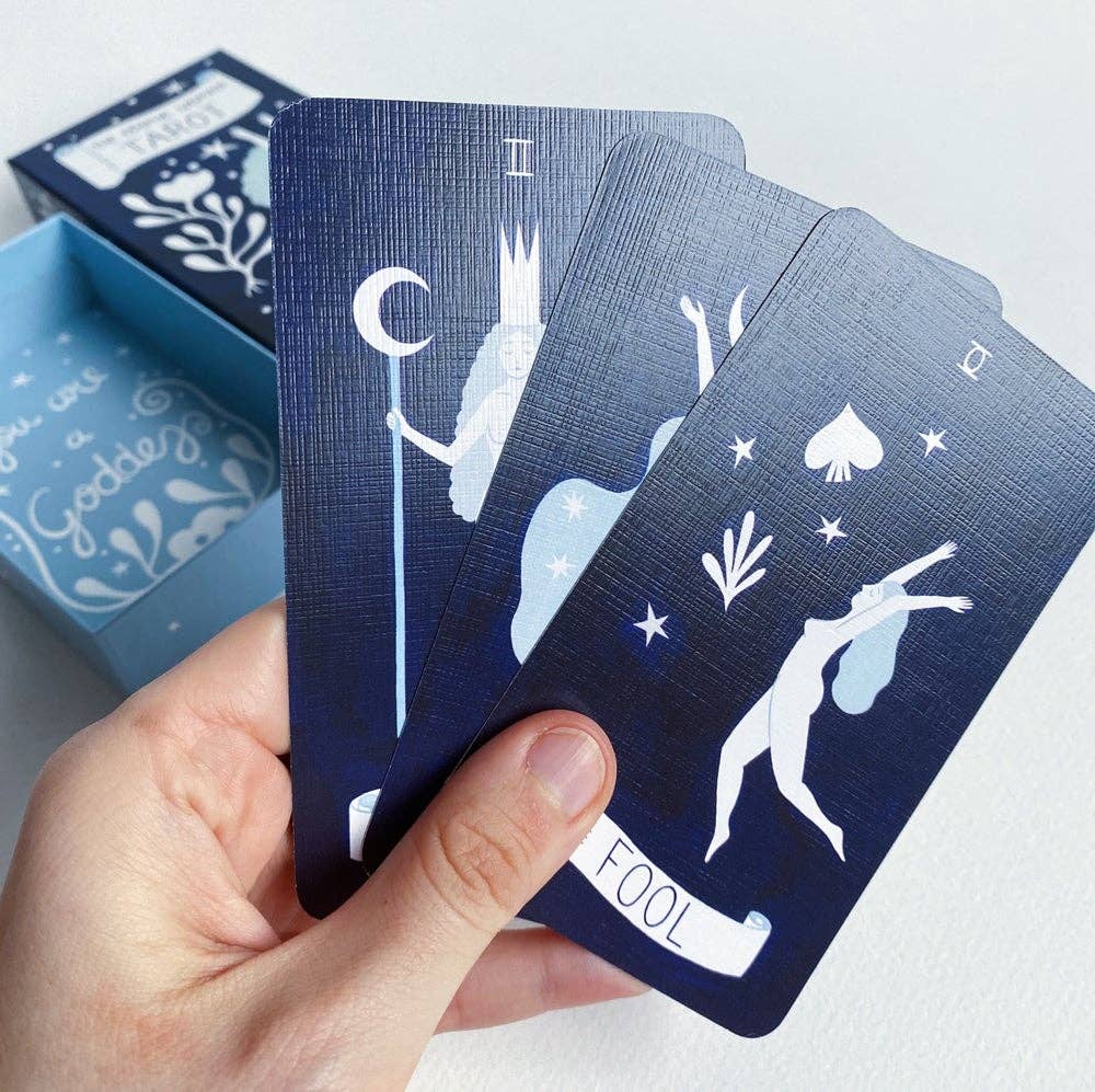 Lisa Junius – wholesale Tarot cards – Cosmic Woman Tarot4