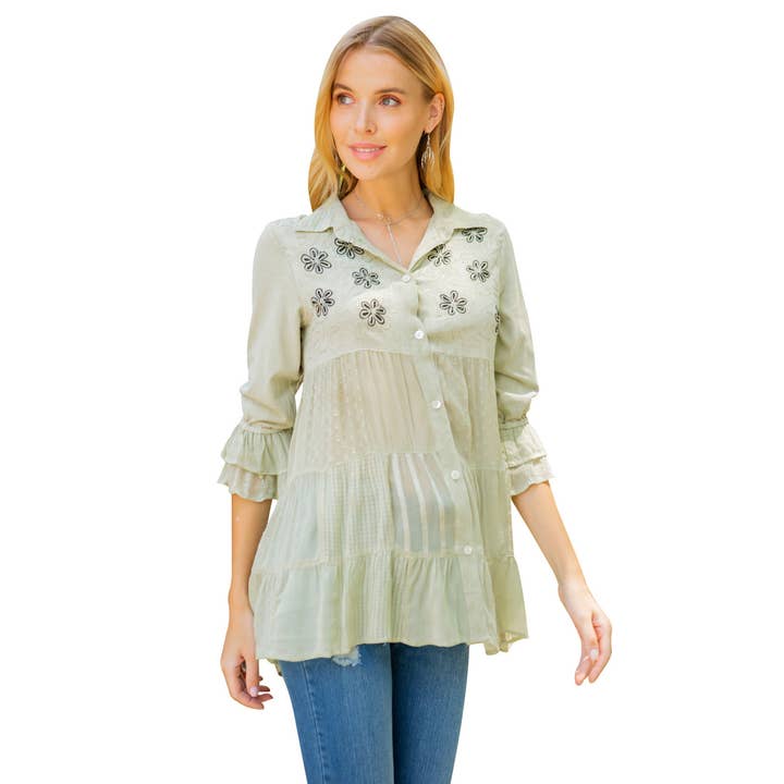 Young Threads - Vente Chemise à col boutonné – femme - Blouse brodée mexicaine pour femmes à taille froncée (NOUVEAU)22