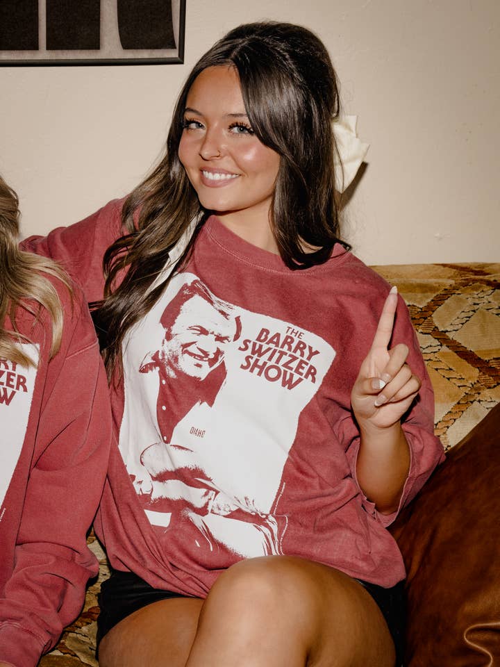 LivyLu - Wholesale Graphic Sweatshirt - Unisex - OU Sooners Barry Switzer Show Crimson CC Sweatshirt