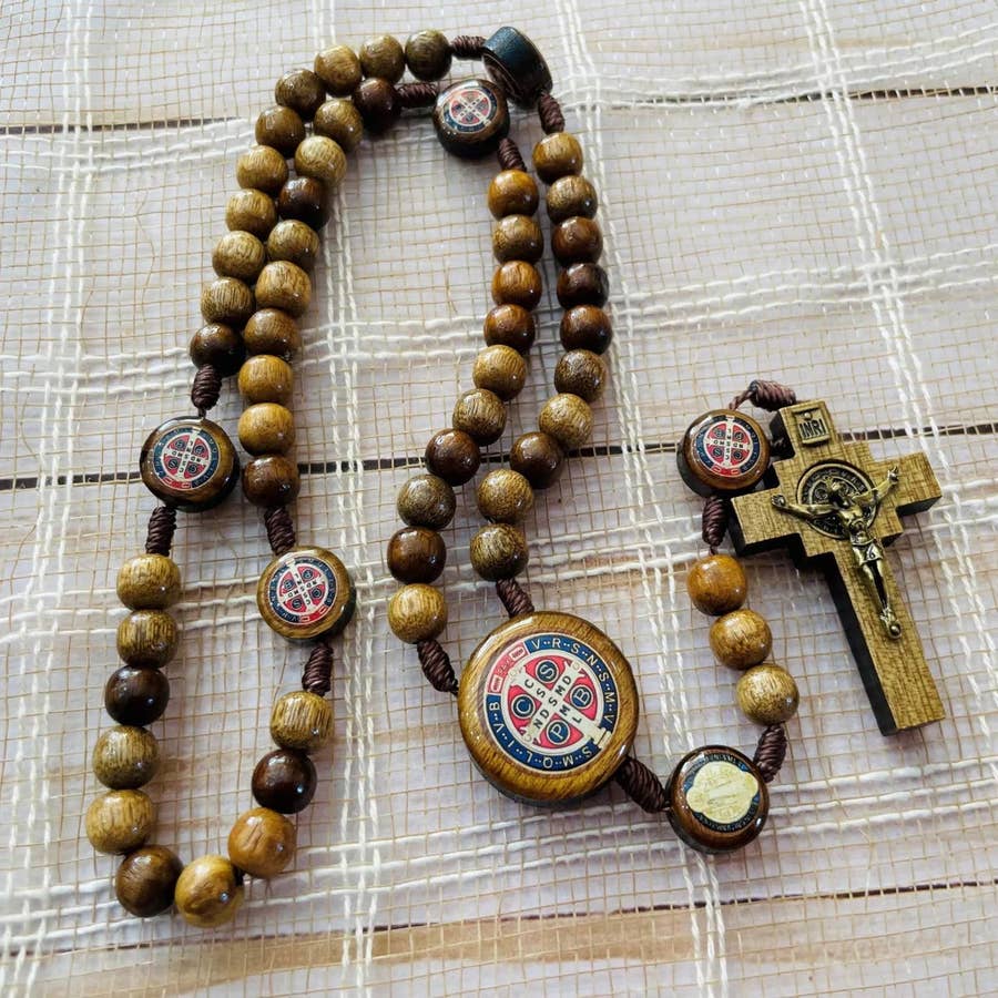 St Benedict Mini Wood Rosary for Prayer, Rosarios Catolicos, Made in Brazil  - 10 Inch 