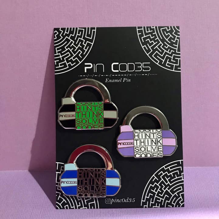 Pincodes - Venta al por mayor Botón/prendedor - Alfiler esmaltado duro con forma de candado con cinco letras, alfiler para sala de escape9