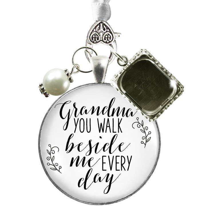 Bridal Bouquet Charm Grandma Picture Frame Wedding Memor ^ for wholesale by Gutsy Goodness