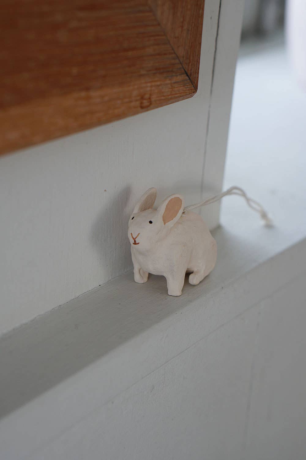 Fog Linen Work – Ornamento por atacado – Coelhinho de papel machê2