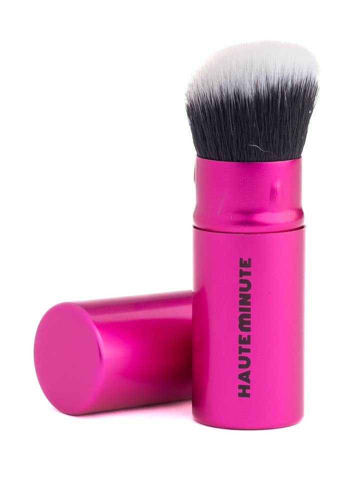 Glamstick Retractable Blush Brush for wholesale by Haute Minute Makeup, LLC