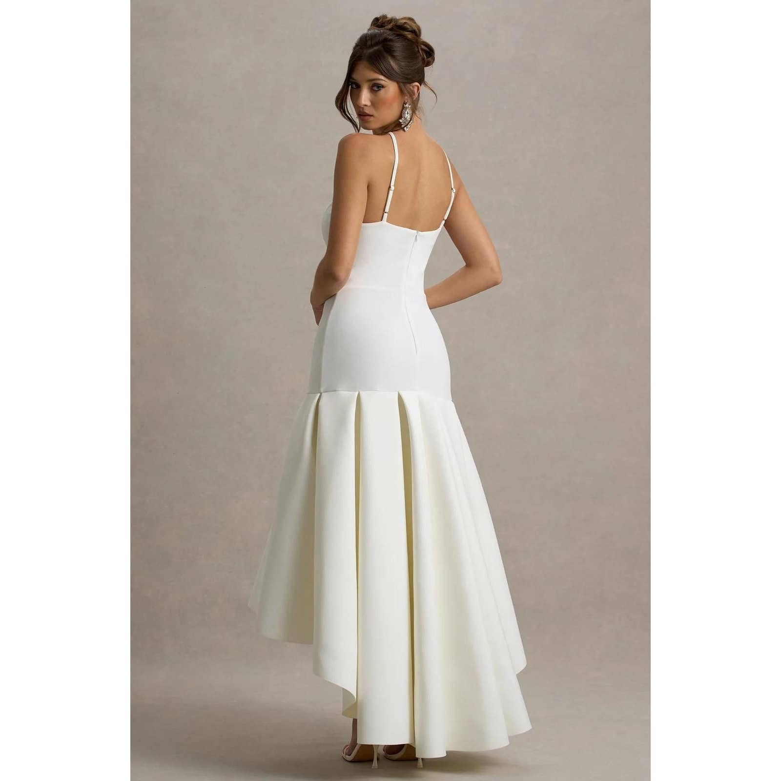 DORCAS – Großhandel Kleid – Damen – Maxikleid mit Rüschen und schulterfreiem Design11