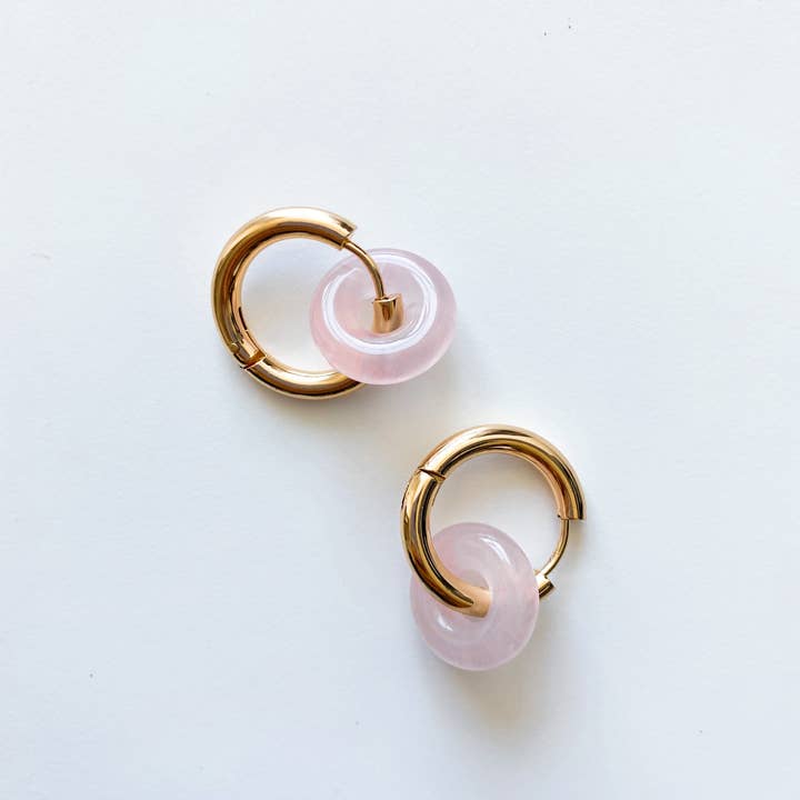 Lotus Haus Studio – wholesale Hängande örhängen – Förbjudna Fruit Loop Hoops5