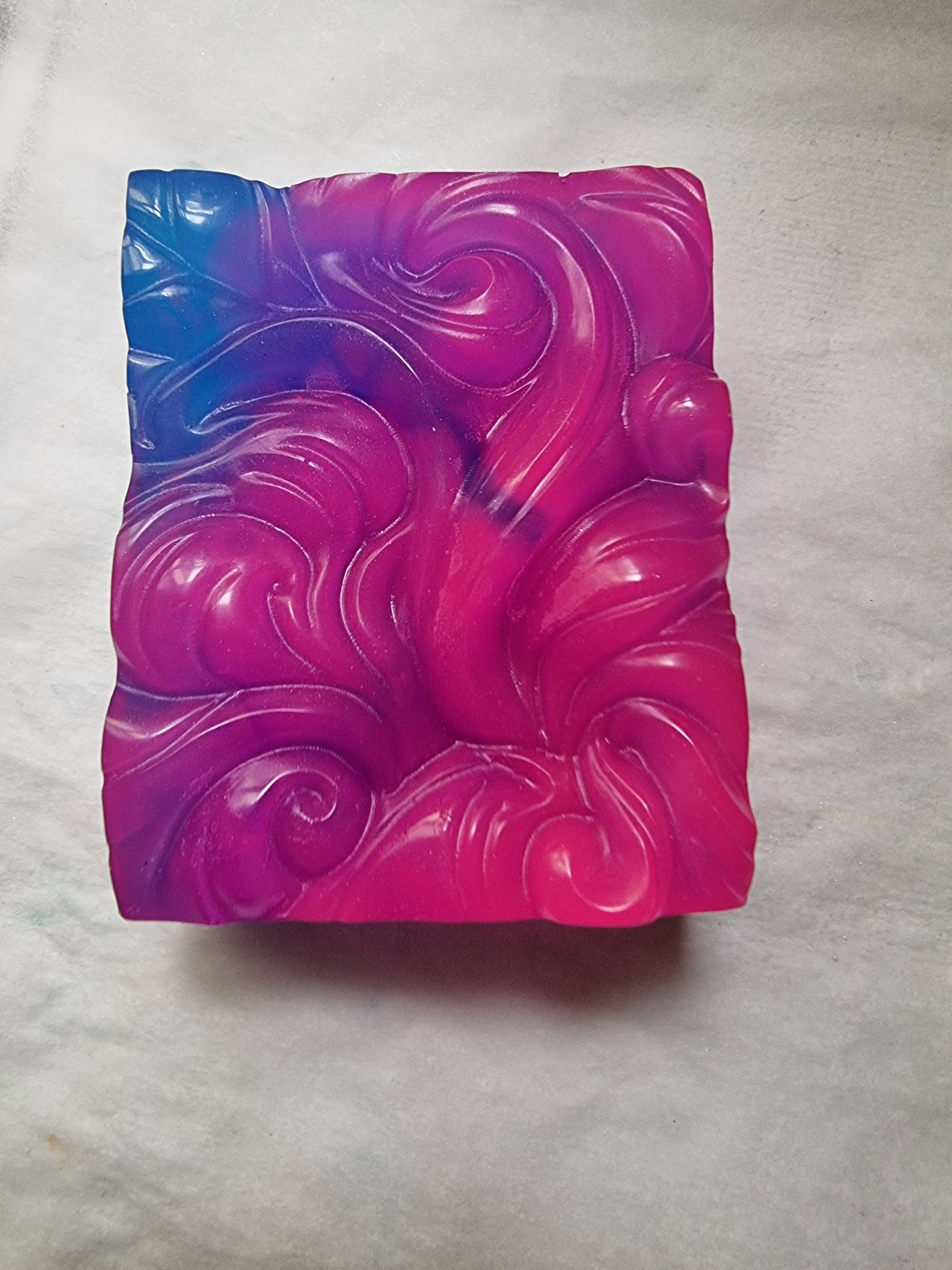 De Unique Fragrance – wholesale Bar Soap – Fruity bubblegum bar soap3