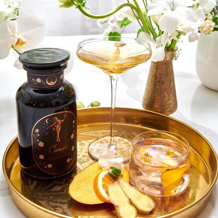 Magic Hour - Wholesale Loose Tea - Cancer: Queen of Cool Mango-Ginger-Cream White Tea2