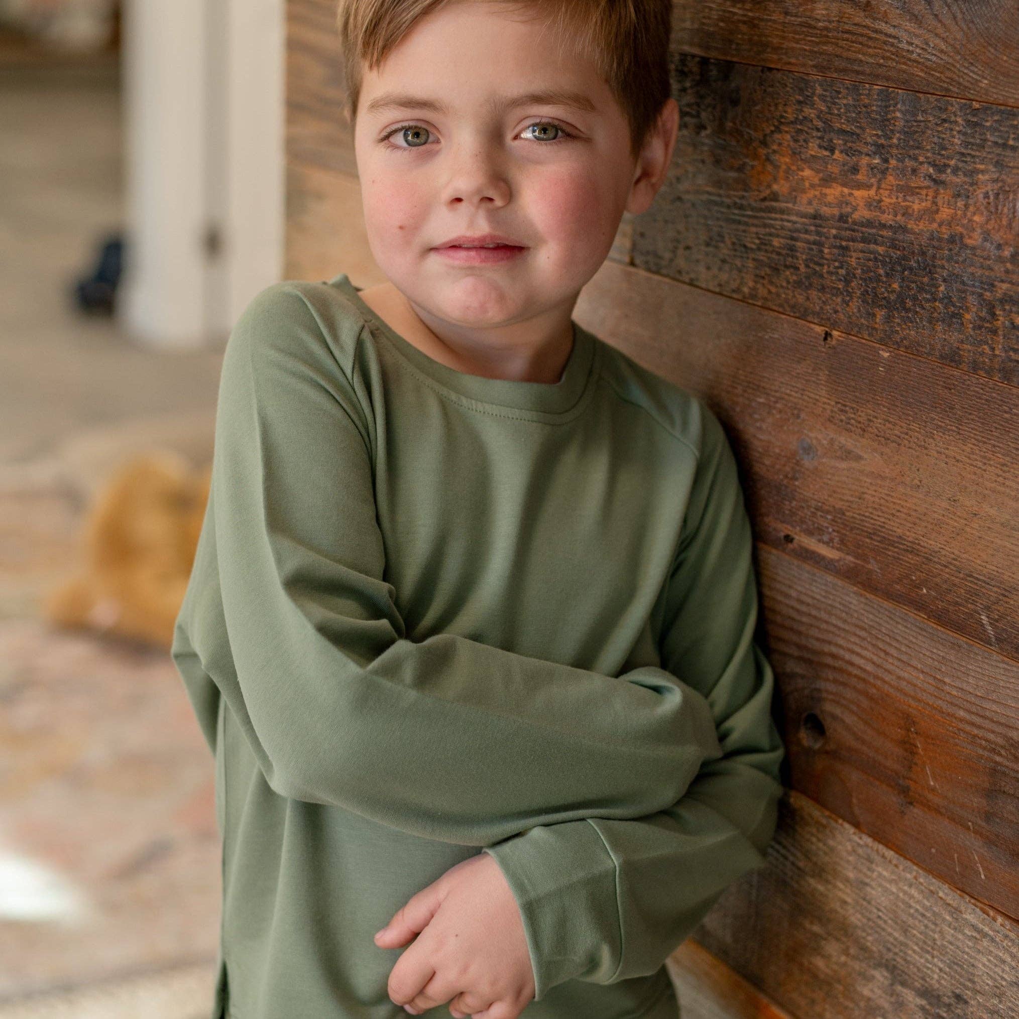 Terry francés verde militar Conjunto de chándal con cuello redondo de venta al por mayor en Faire4