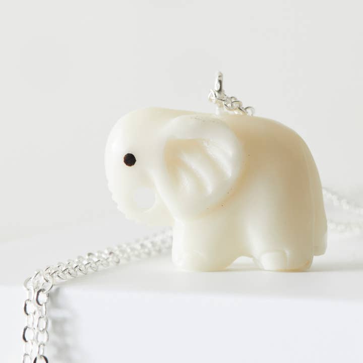 Pingente Elefante Mini Tagua por atacado de Just Trade UK