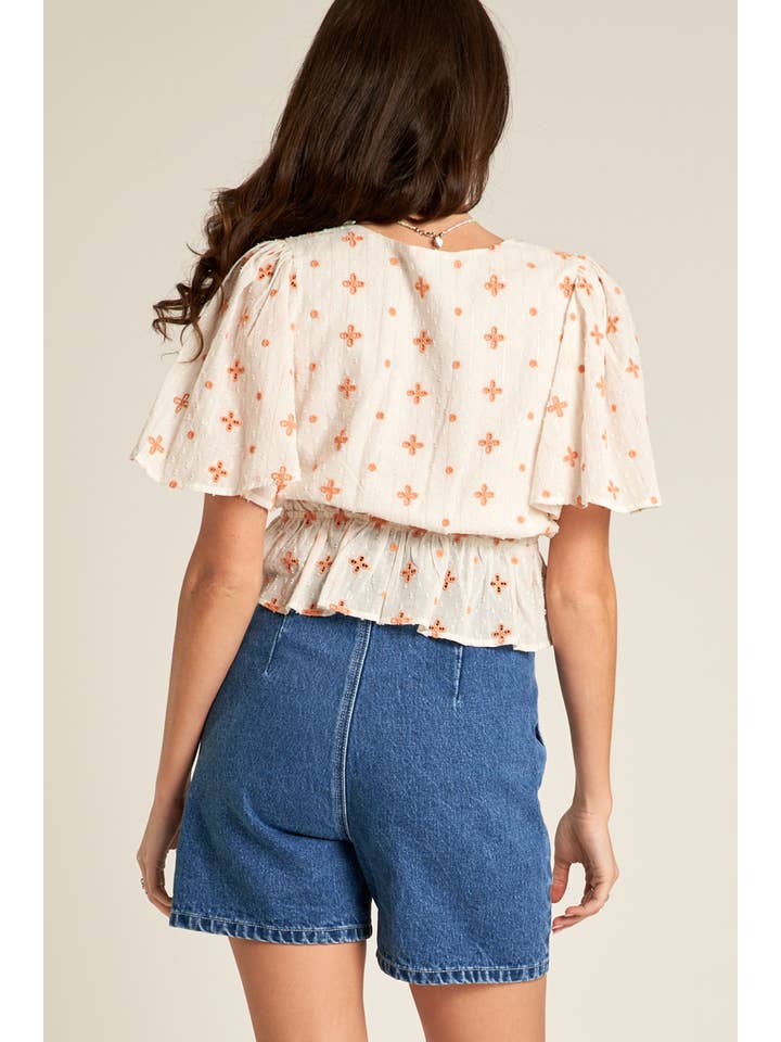 En Crème - Wholesale Blouse - Women's - Flutter Sleeve V-Neck Top4