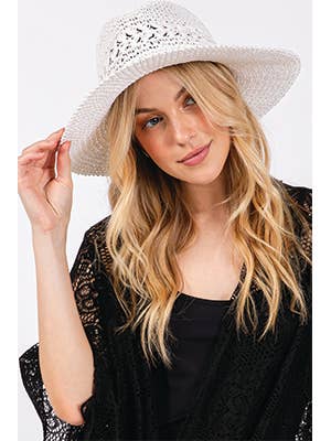 Vit virkad solhatt för wholesale av Accessorize Me