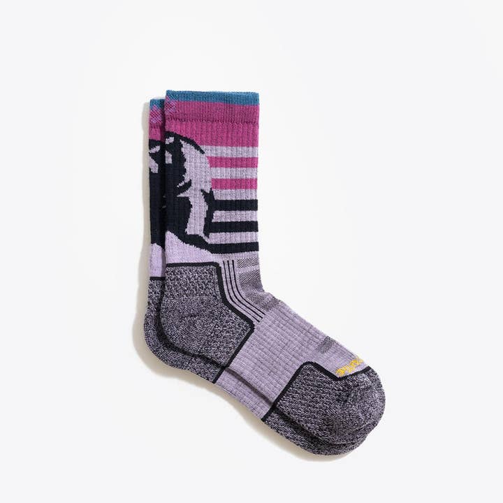 ToughCutie – Großhandel Socken – Damen – Wander-Crew „Sasha the Fierce Bear“ aus Merinowolle9