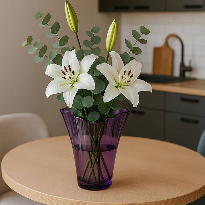 Signature Home Collection GmbH - Wholesale Vase - Purple wavy glass flower vase hand blown table vase