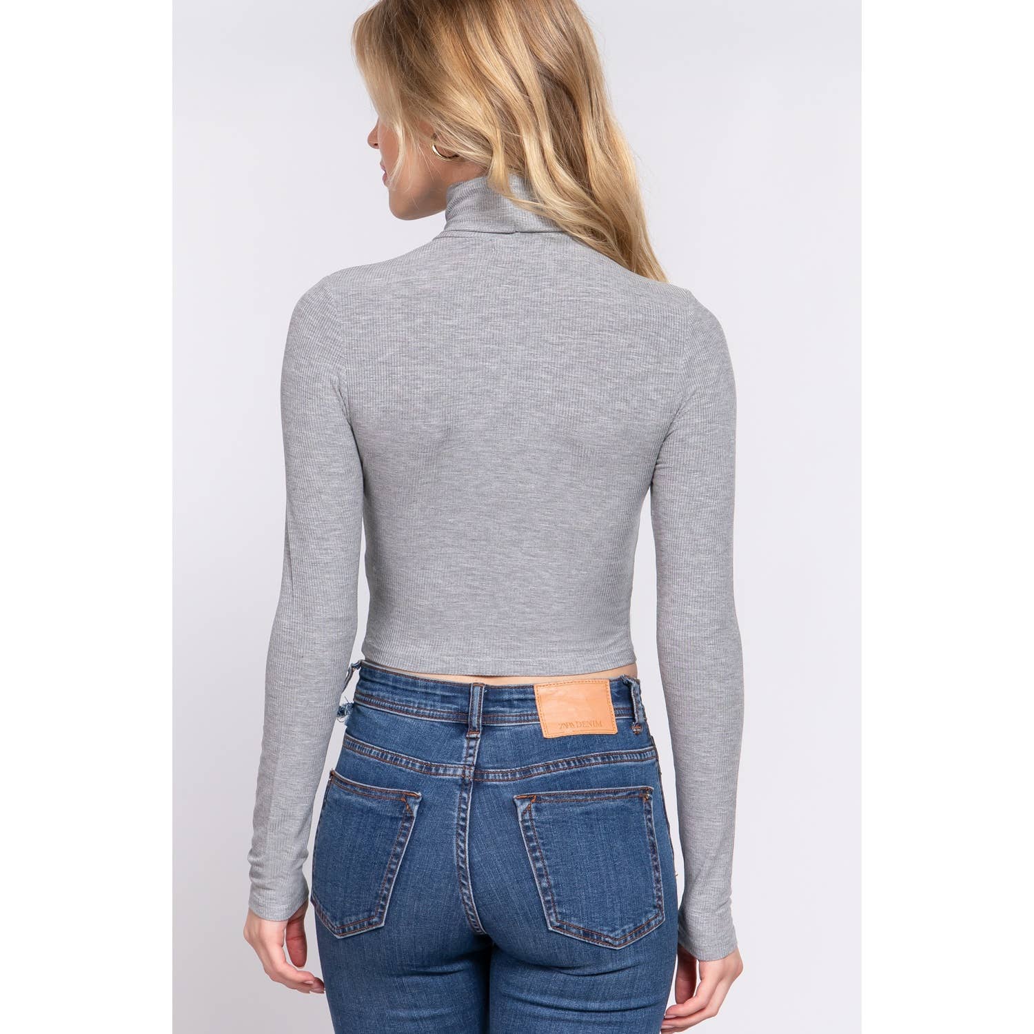 HiteJeans - Venta al por mayor Jersey de punto - Mujer - TOP CORTO DE CUELLO ALTO4