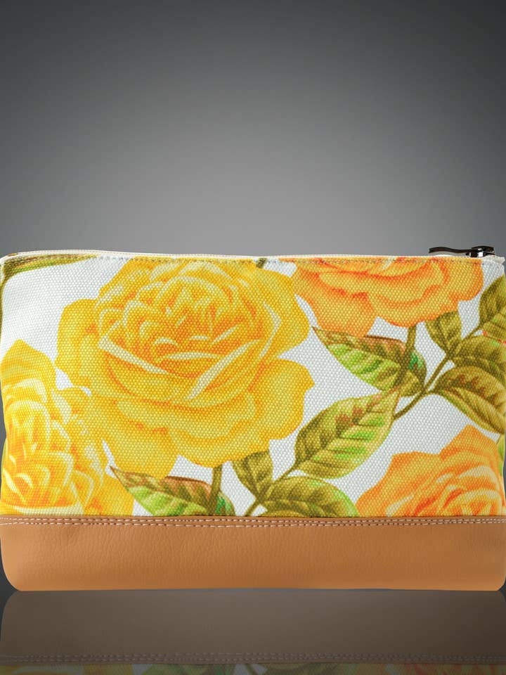 Makeup bag for women Rose for wholesale by FAMILLE GRASSE PARFUMS