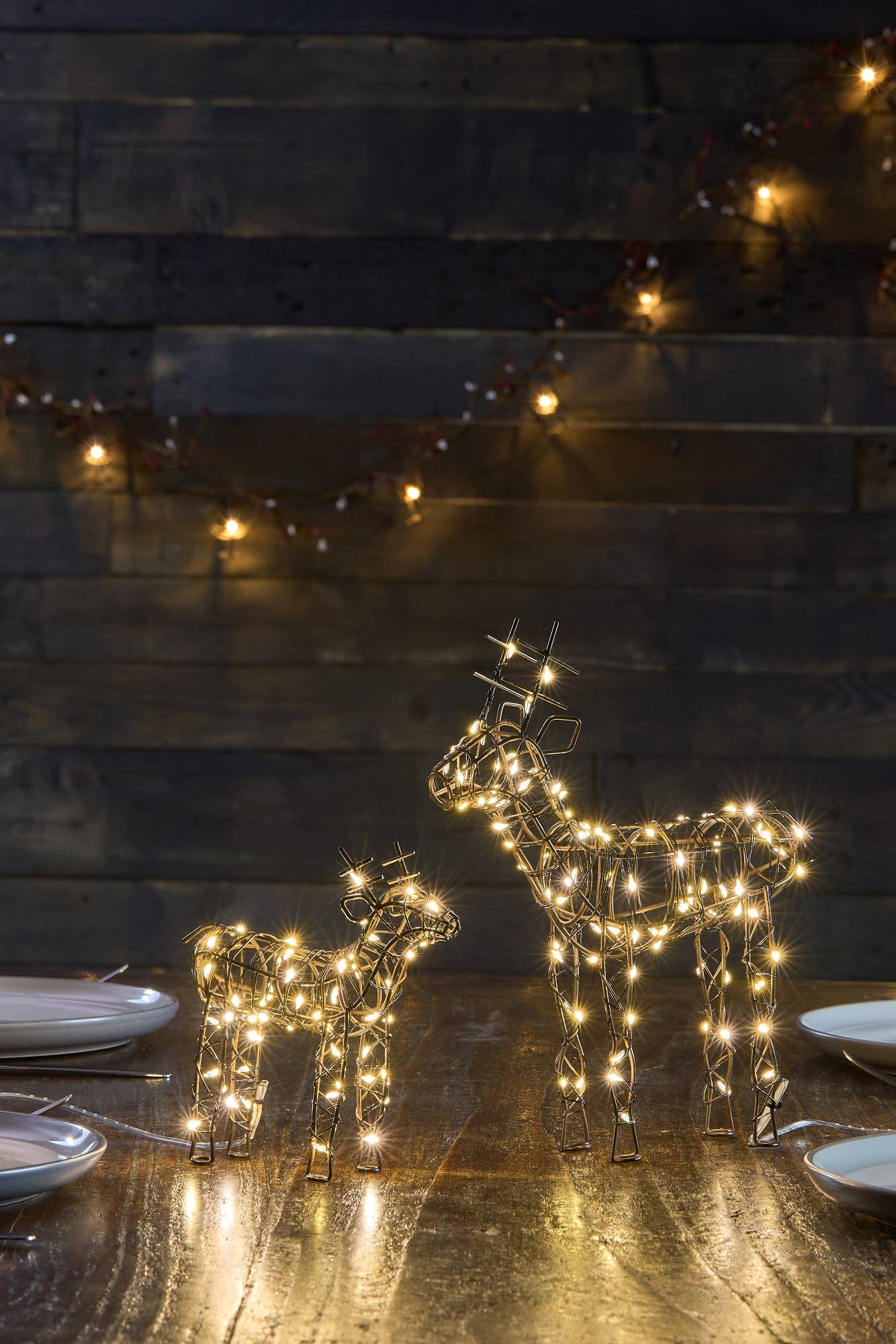 Lumina Of London AU - Wholesale Christmas decoration - Wire Reindeer - Table Light3