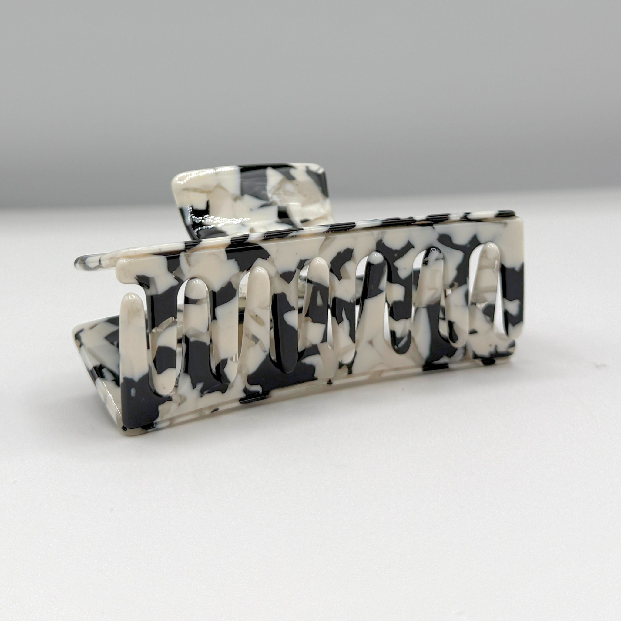 Love Attack - Wholesale Hair Clip - Women's - Sara Cellulose Acetate Hair Claw Clips35