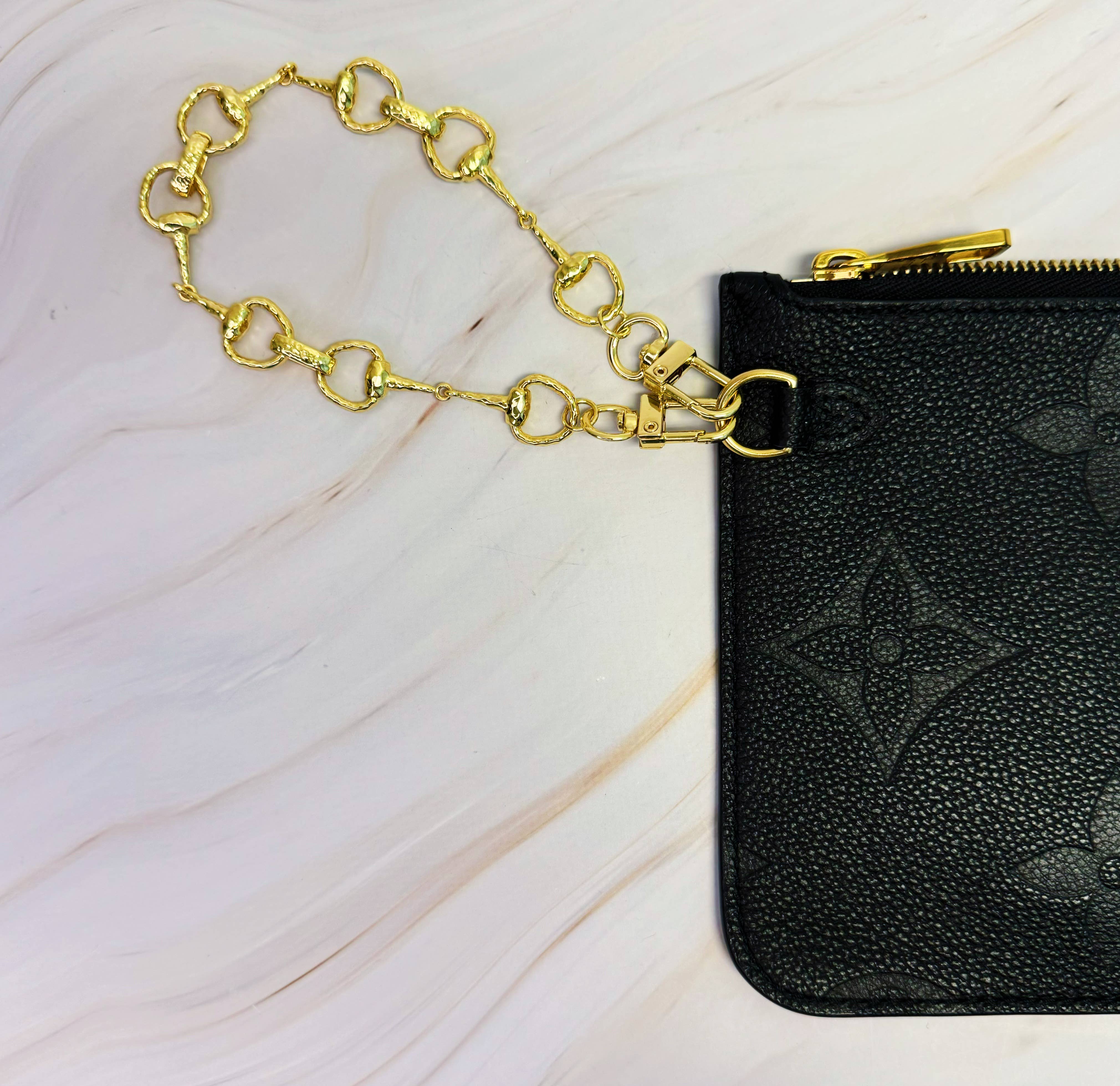 Ellison+Young - Venta al por mayor Cordones - Mujer - Cordón de pulsera Equestrian Linked para teléfono1