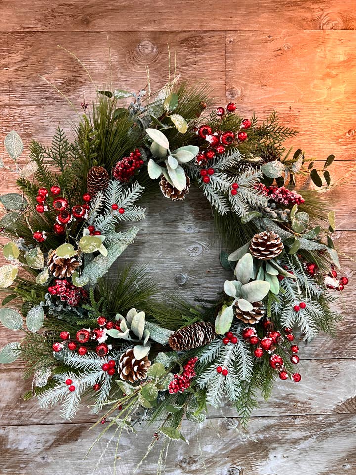 Christmas Morning Wreath for wholesale by Wholesale Home Decor