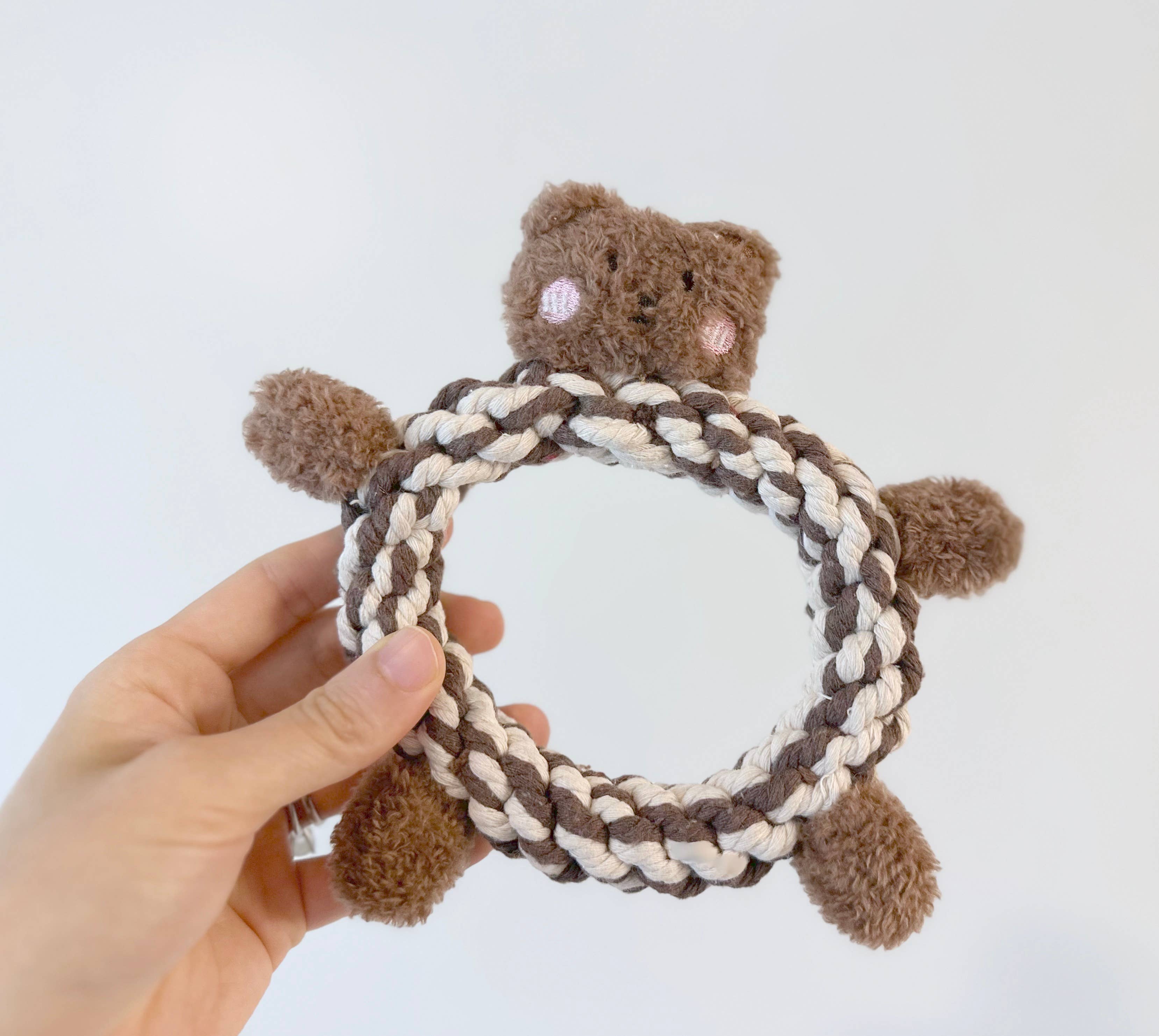 Monli Handcrafted Pet Toys – Großhandel Haustier-Seilspielzeug – Hund – Eco-Brownie Bear Macrame Hundespielzeug aus Plüsch, quietschend, modisch3