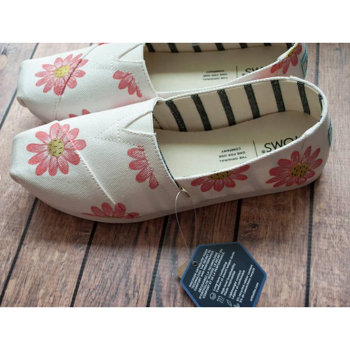With Love, Paint - Wholesale Flats - Women's - Pink Daisy Painted Toms4