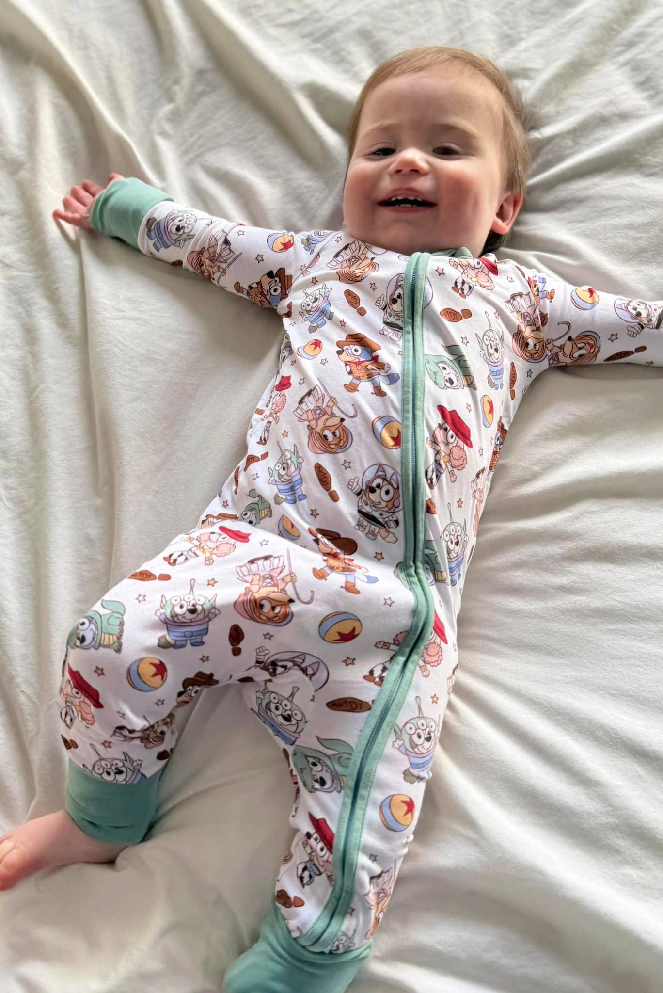 Scottie Belle – Fato de dormir – Bebé por atacado – Cauda Zippy da Caixa de Brinquedos6