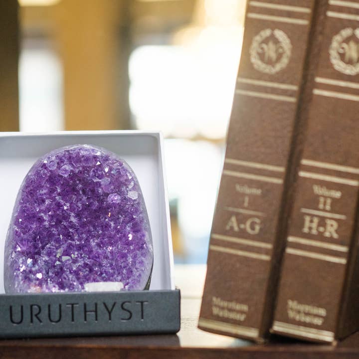 Uruthyst - Wholesale Spiritual Stone/Crystal - CUT BASE AMETHYST - PACK OF 8