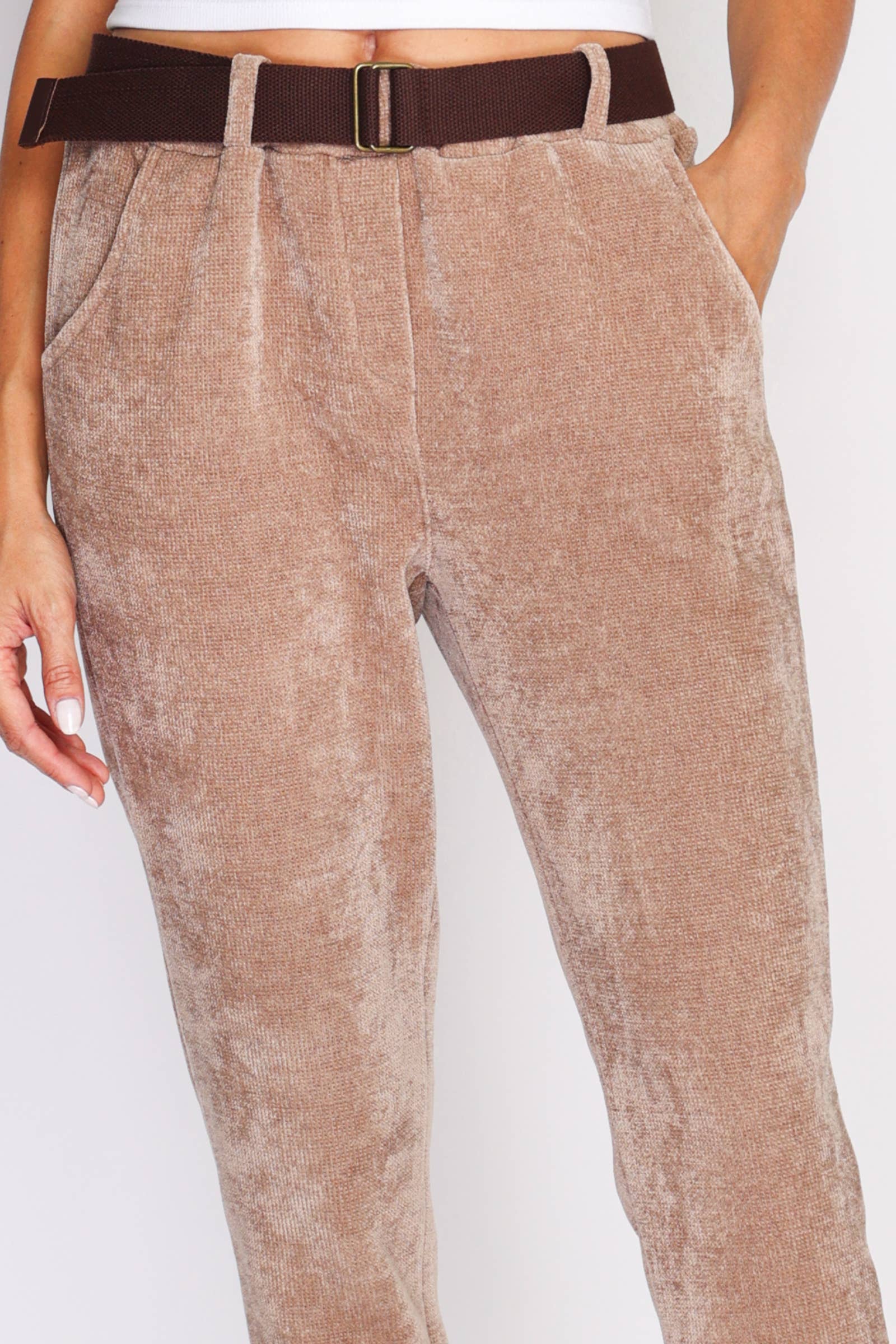 ORNELLA PARIS - Wholesale Pants - Women's - LMM-PT9963 velvet pants with belt

4