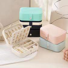 Magnifique Hearts - Wholesale Jewelry Box/Organizer - CLEARANCE: Random Color PU Travel Jewelry Box – 2 Sizes2