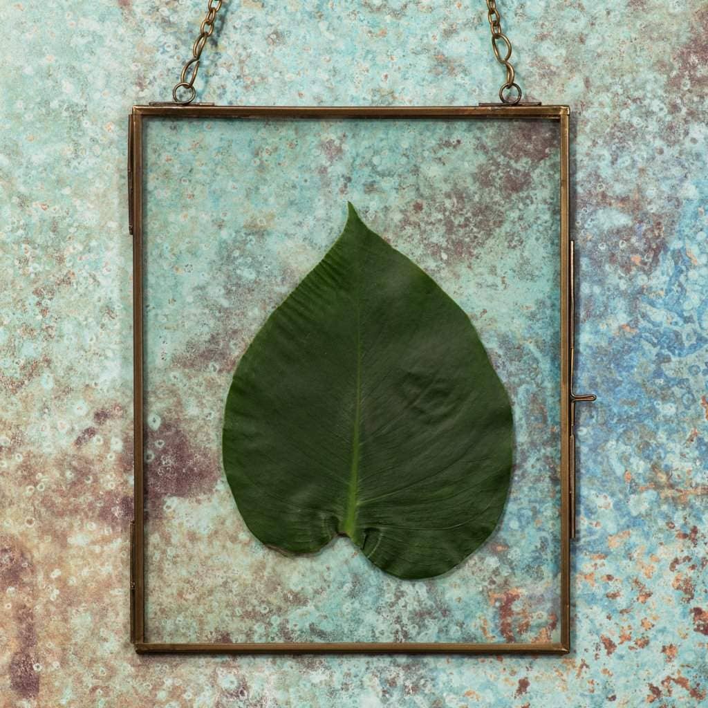 Mytri Designs – wholesale Picture frame – Antique Brass Photo Frame5