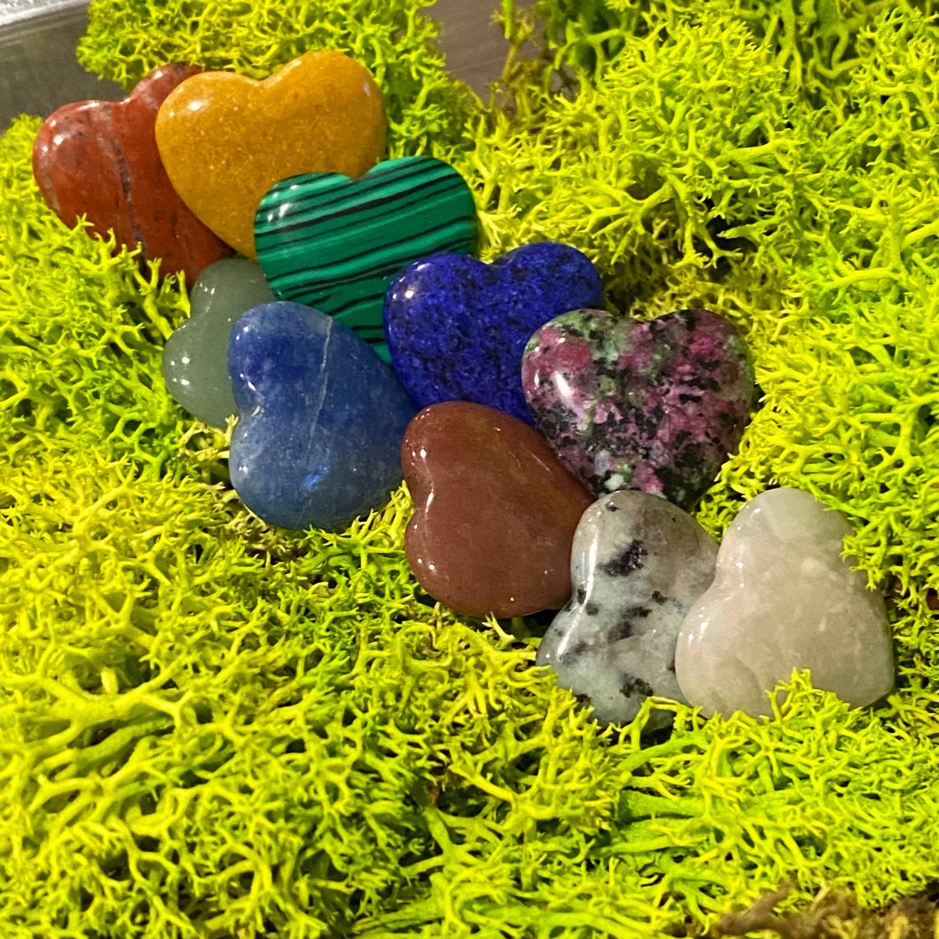 Wax Apothecary - Wholesale Spiritual Stone/Crystal - 💕 Crystal Mini Heart Stone Assortment ❤️💛💚💙💜🖤5