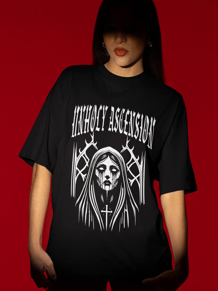 Onheilige Hemelvaart, Gotische Alternatieve Metalcore Shirt voor wholesale door Wickedly Divine Shop
