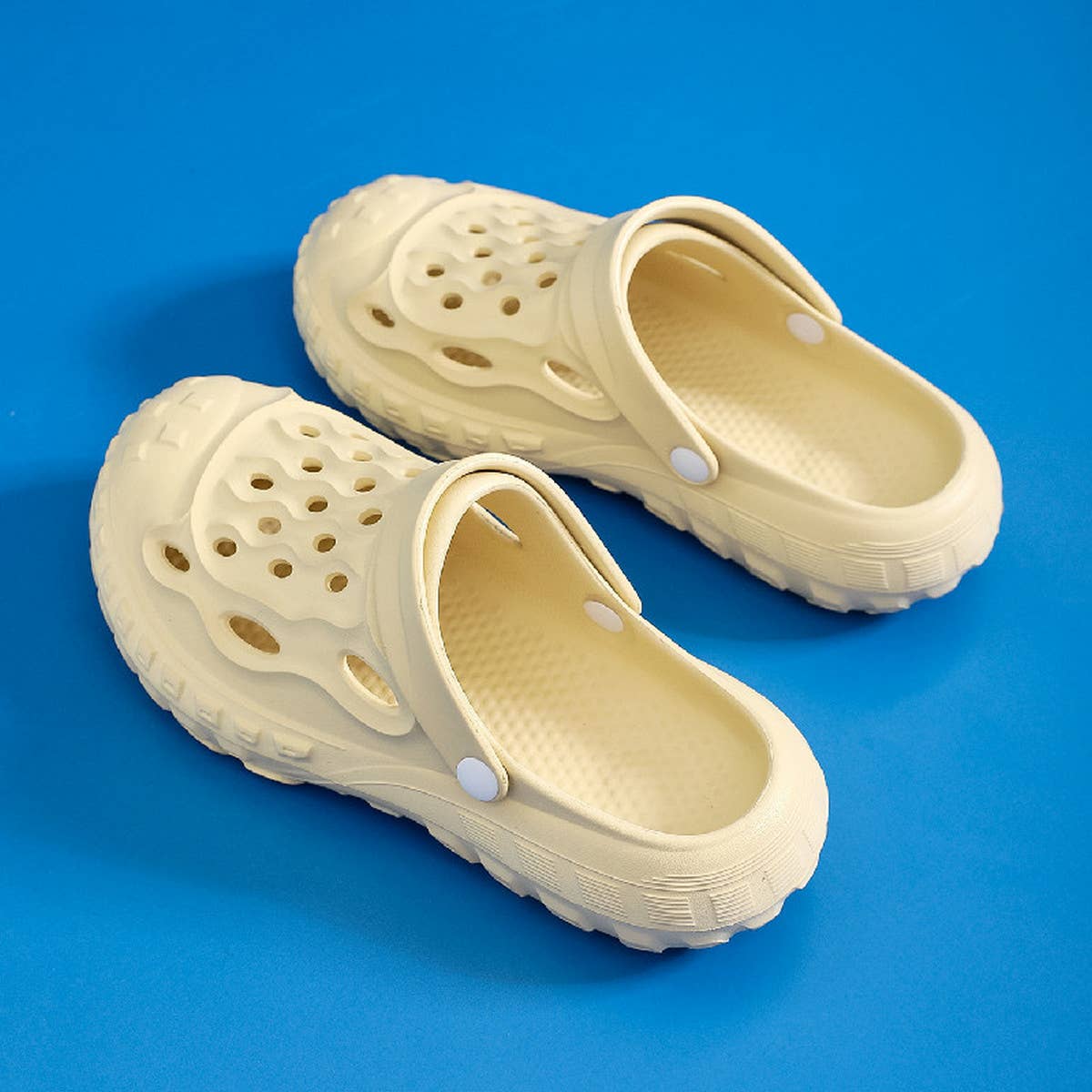 ACCITY - Wholesale Slippers - Women's - NEW STYLE CLOGS AND SLIPPERS FOR HOME USE_CWSHS06424