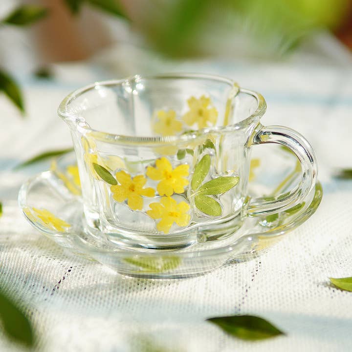 Tazza da caffè in vetro con fiori pressati fatti a mano e piattino VI per la vendita all'ingrosso da parte di Effiliving