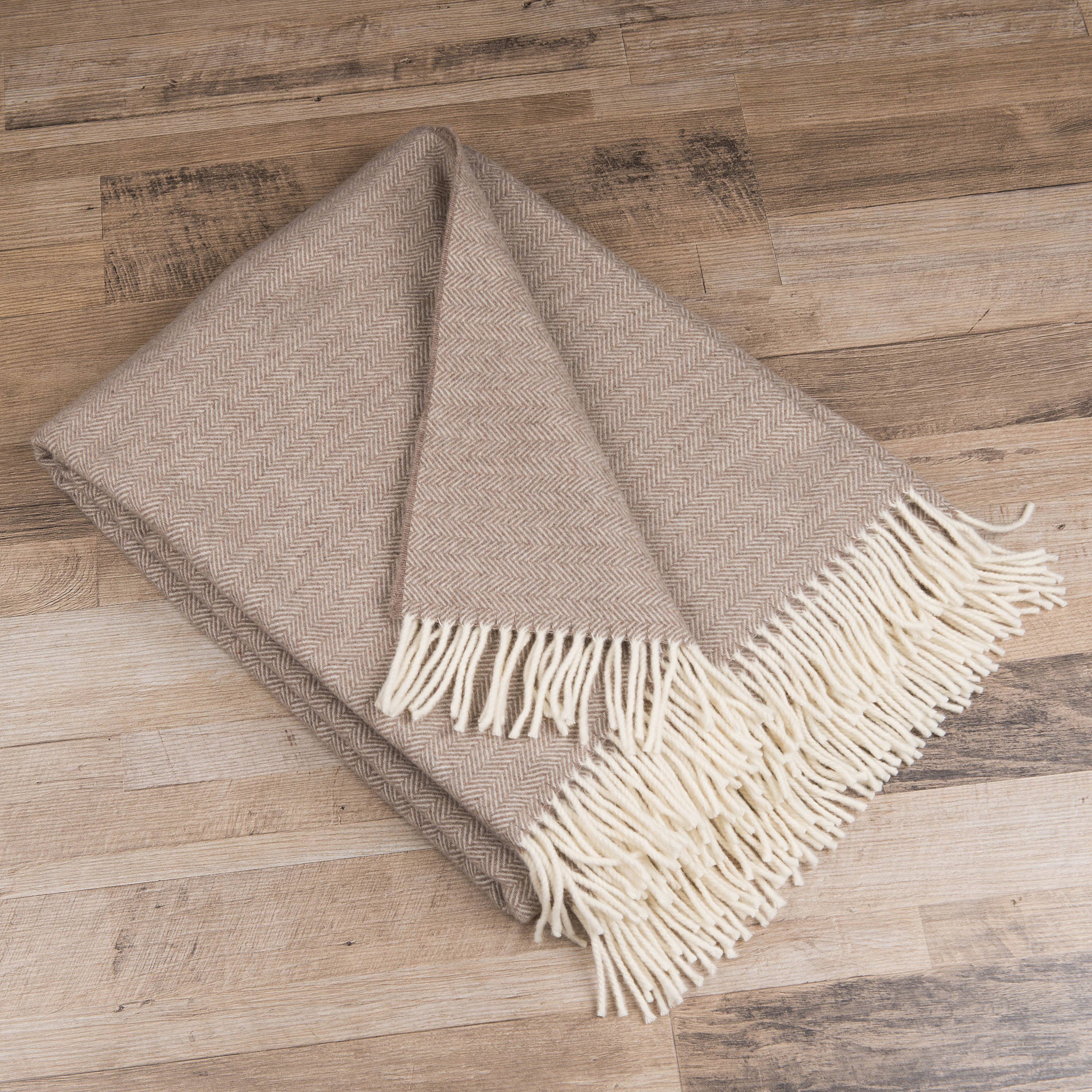 Beat Collection by Lanificio Idealtex Srl - Wholesale Throw Blanket - Cortina4