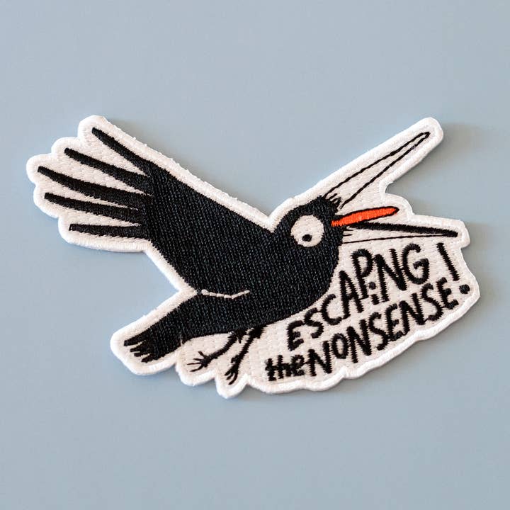 Sarkastisk kråka stryk-på-märke för wholesale av RippleSplash Studio