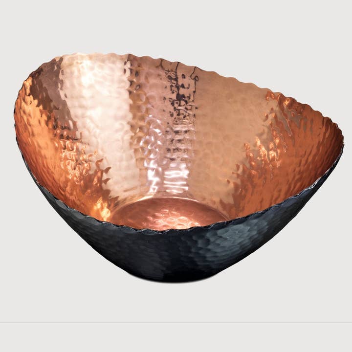 Monarch Abode - Wholesale Decorative Plate/Dish/Bowl - Hand Hammered Modern Decorative Fruit Bowl, 7.5" x 6.75"