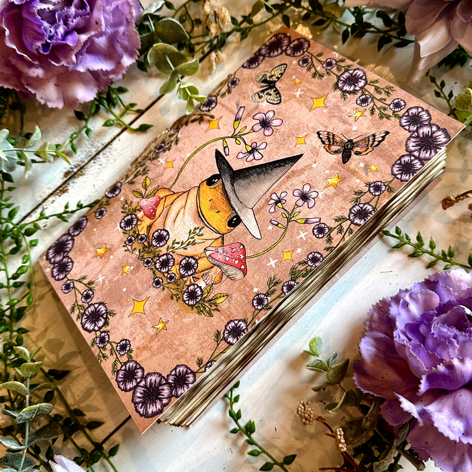 NOMAD Moon Magic - Vendita all'ingrosso Diari/agende - Diario estetico vintage fatto a mano, rana strega e fungo8