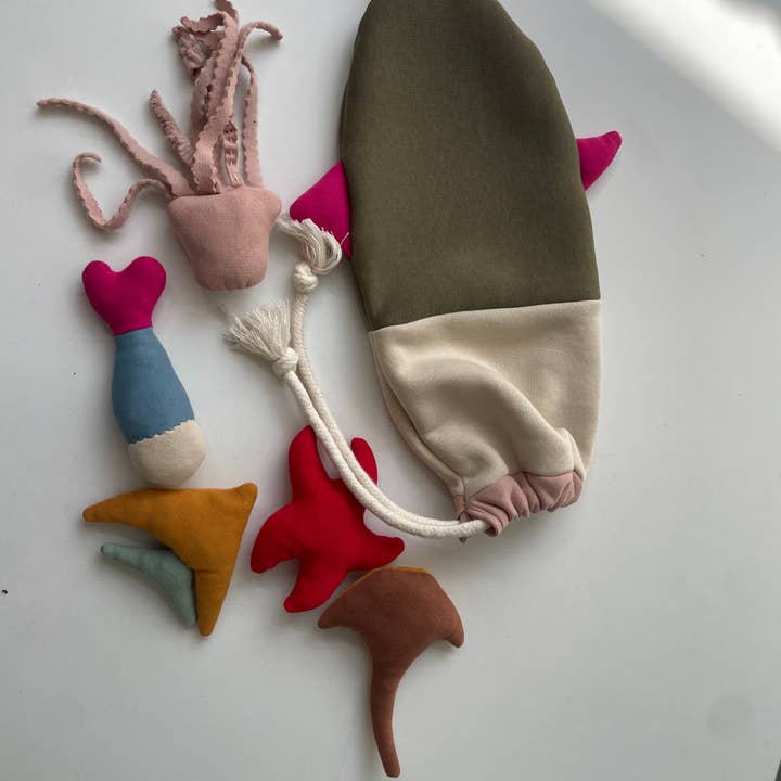 Nina's Atlantic Studio - Vente Lot de jouets – enfant - Sac et jouets Purpose and Play5