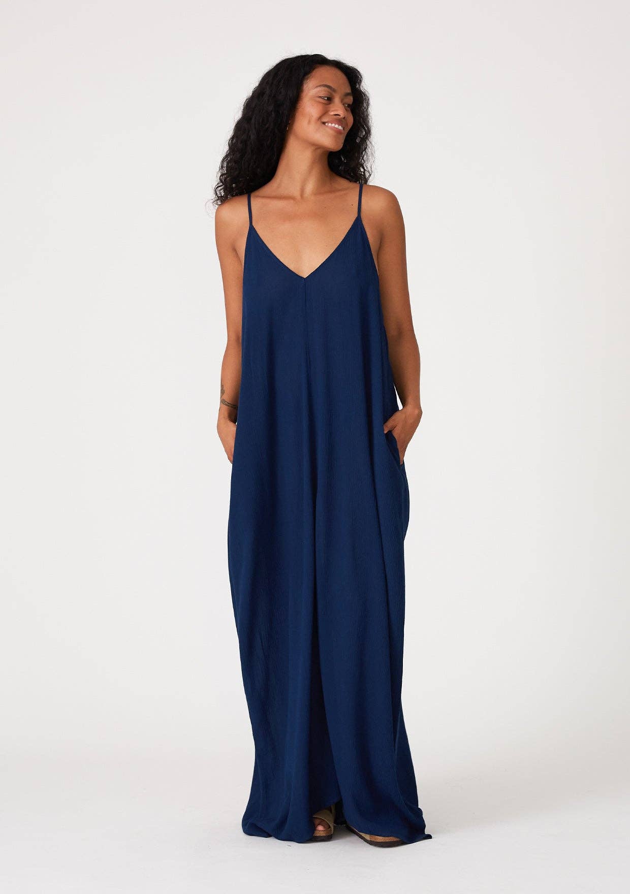 Lovestitch - Wholesale Dress - Women's - The Original V-Neck Cocoon Maxi Dress with Pockets18