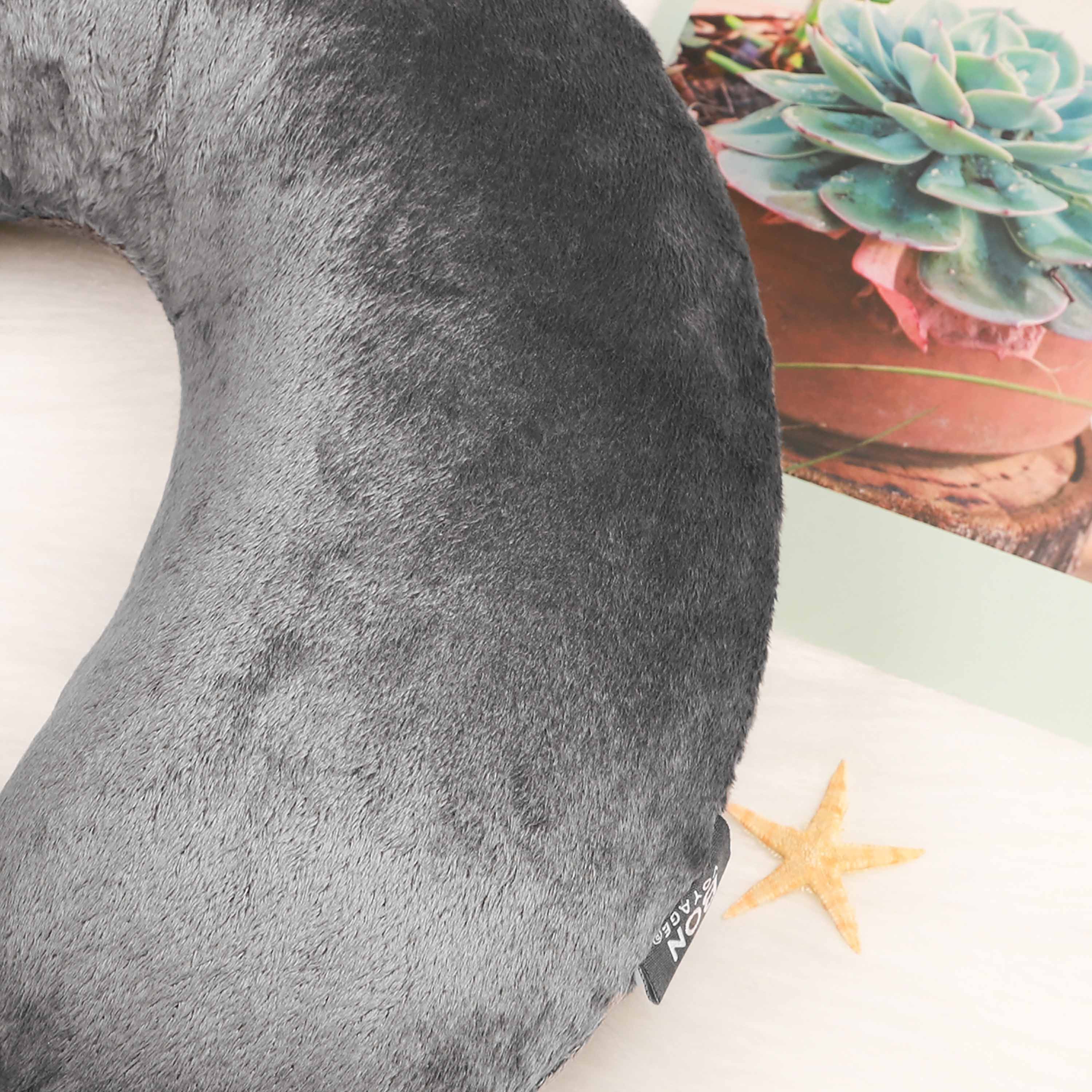 Sutton Home Fashions LLC - Wholesale Travel Pillow - Bon Voyage Classic Memory Foam Travel Neck Pillow Black9