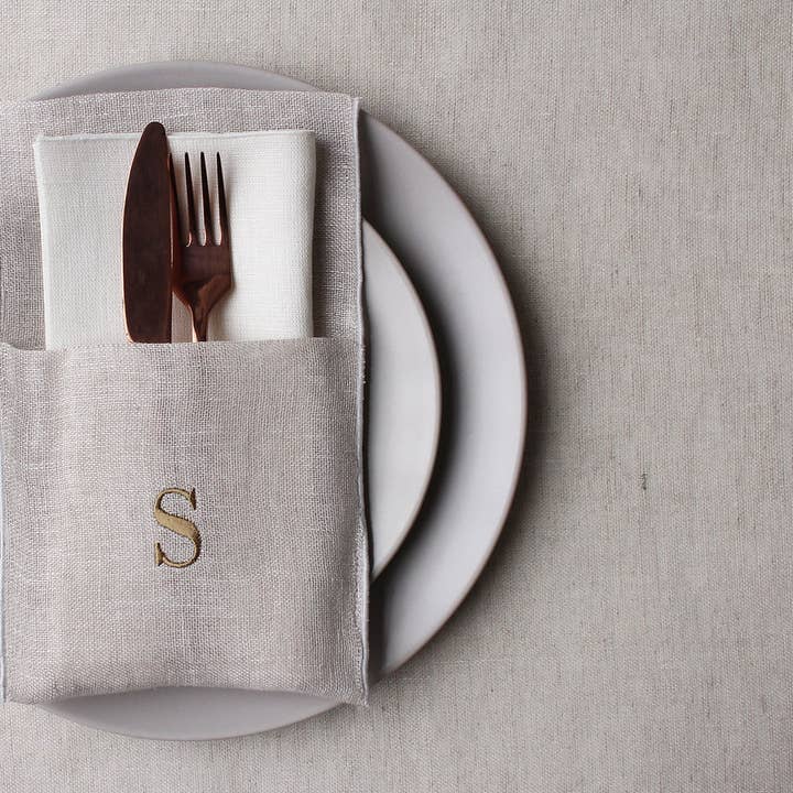 Customizable napkin holder in pure linen salt/pepper for wholesale by Giardino Segreto