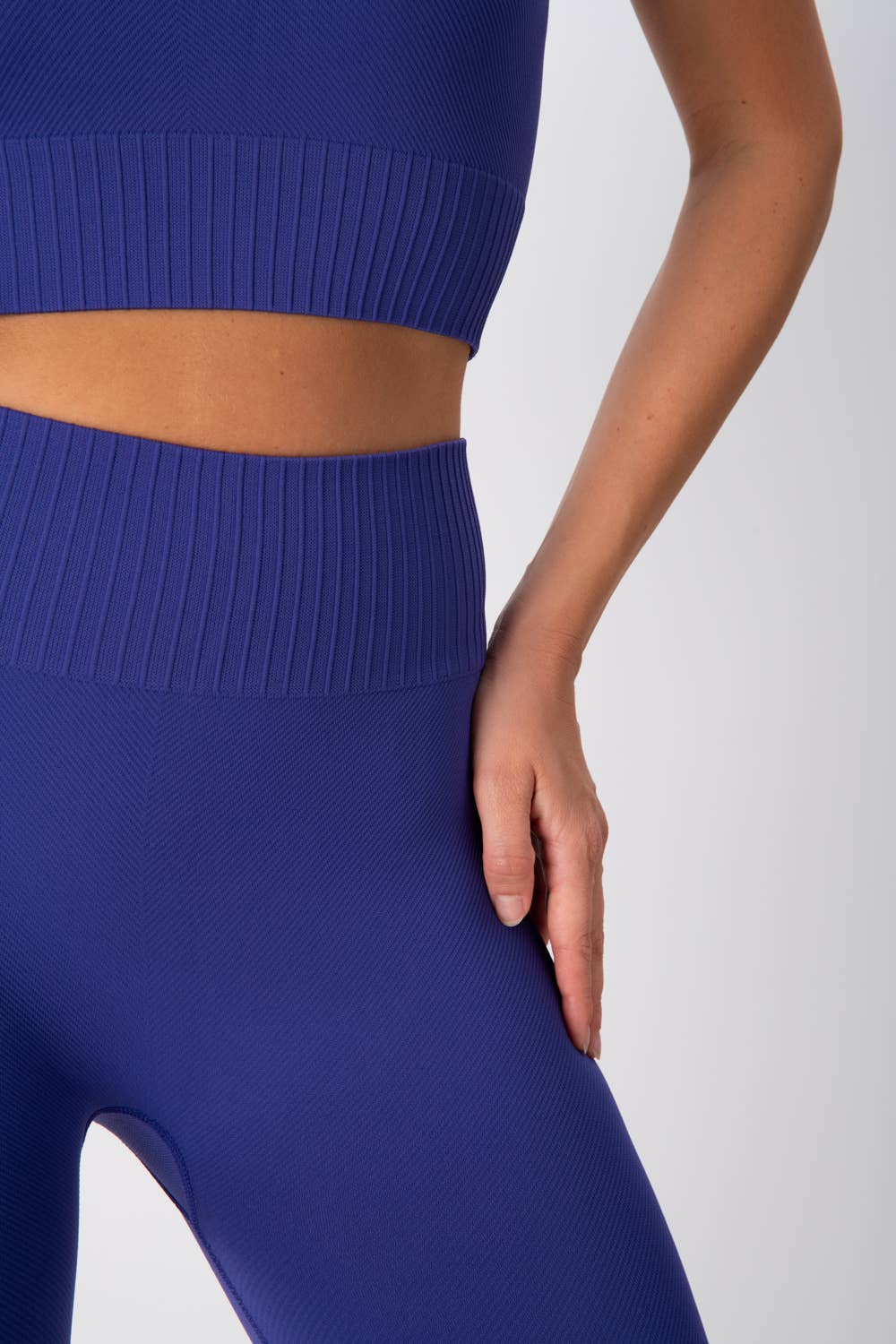 HEART and SOUL - Wholesale Activewear Set - Women's - Set Cross Donna Amethyst | Heart and Soul10