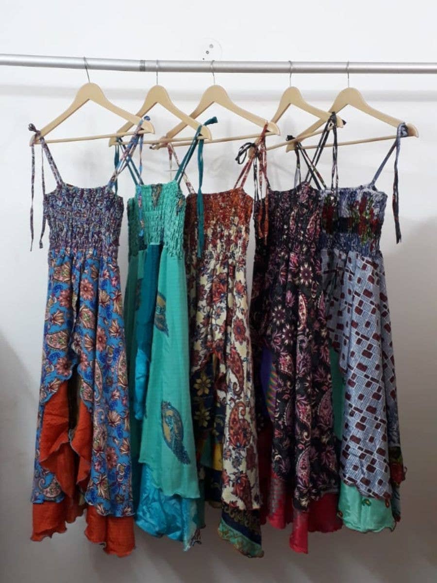 Wevez – wholesale Klänning - Dam – Kvinnor Spaghettiband Smockad Volangkant Boho Klänning Mix Parti3