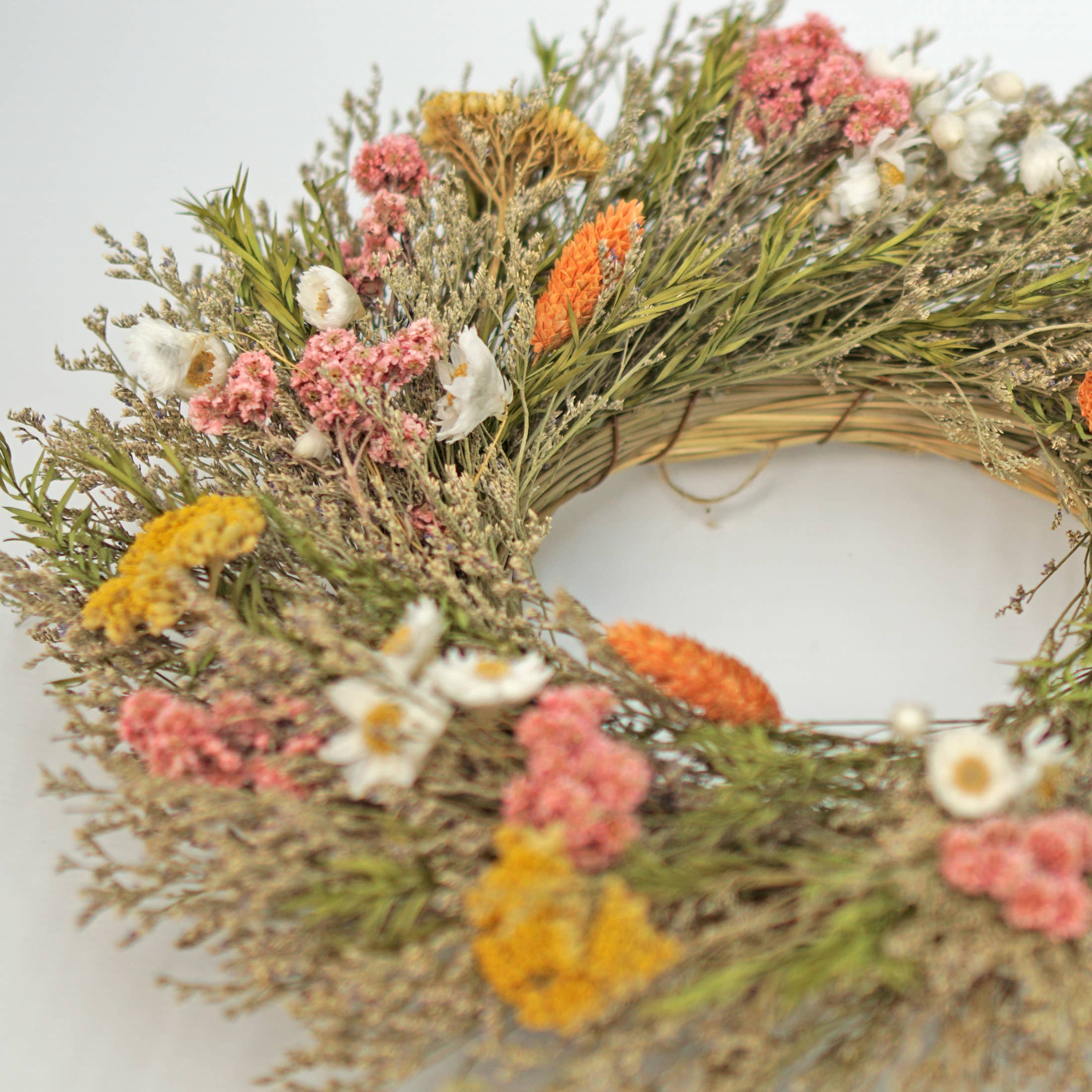 2626 Designs - Wholesale Wreath - Preserved Botanical Wreath – Natural Mixed Blooms6