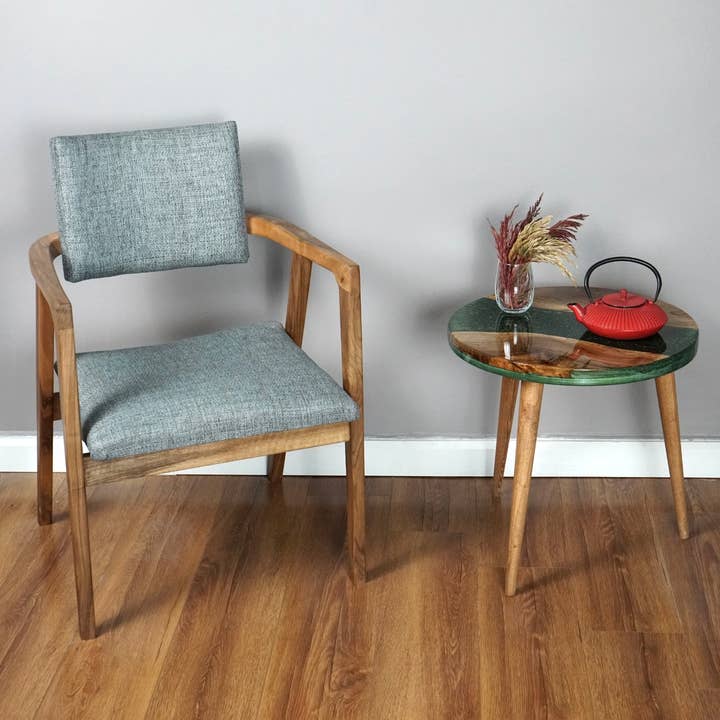 Ultimate Premium Products – wholesale Soffbord – Live Edge River Green harts runt soffbord - epoximöbler5