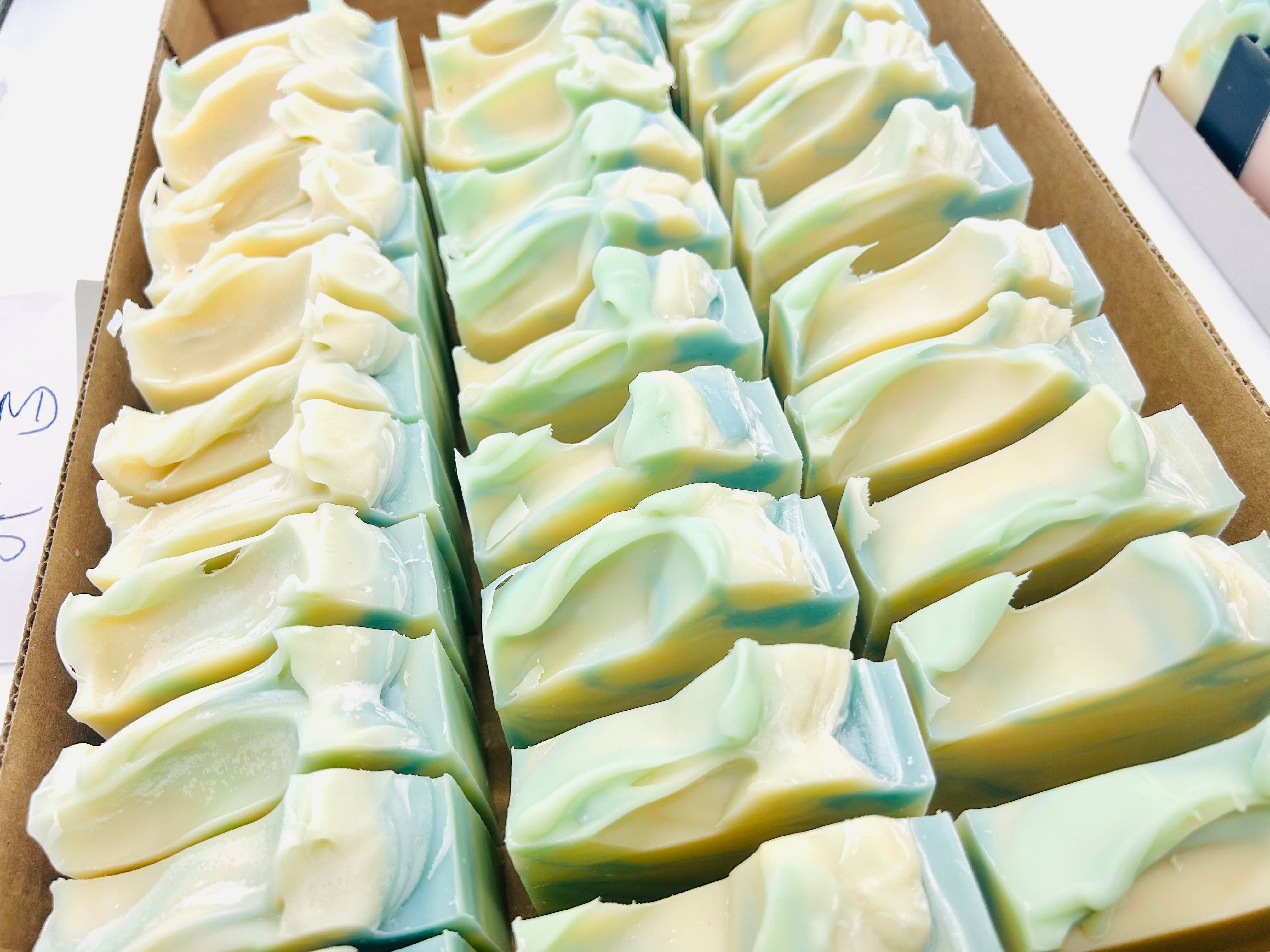 SARATOGA SOAP COMPANY - Wholesale Bar Soap - Island Escape Tropical Handmade Soap Bar VEGAN COLD PROCESS5