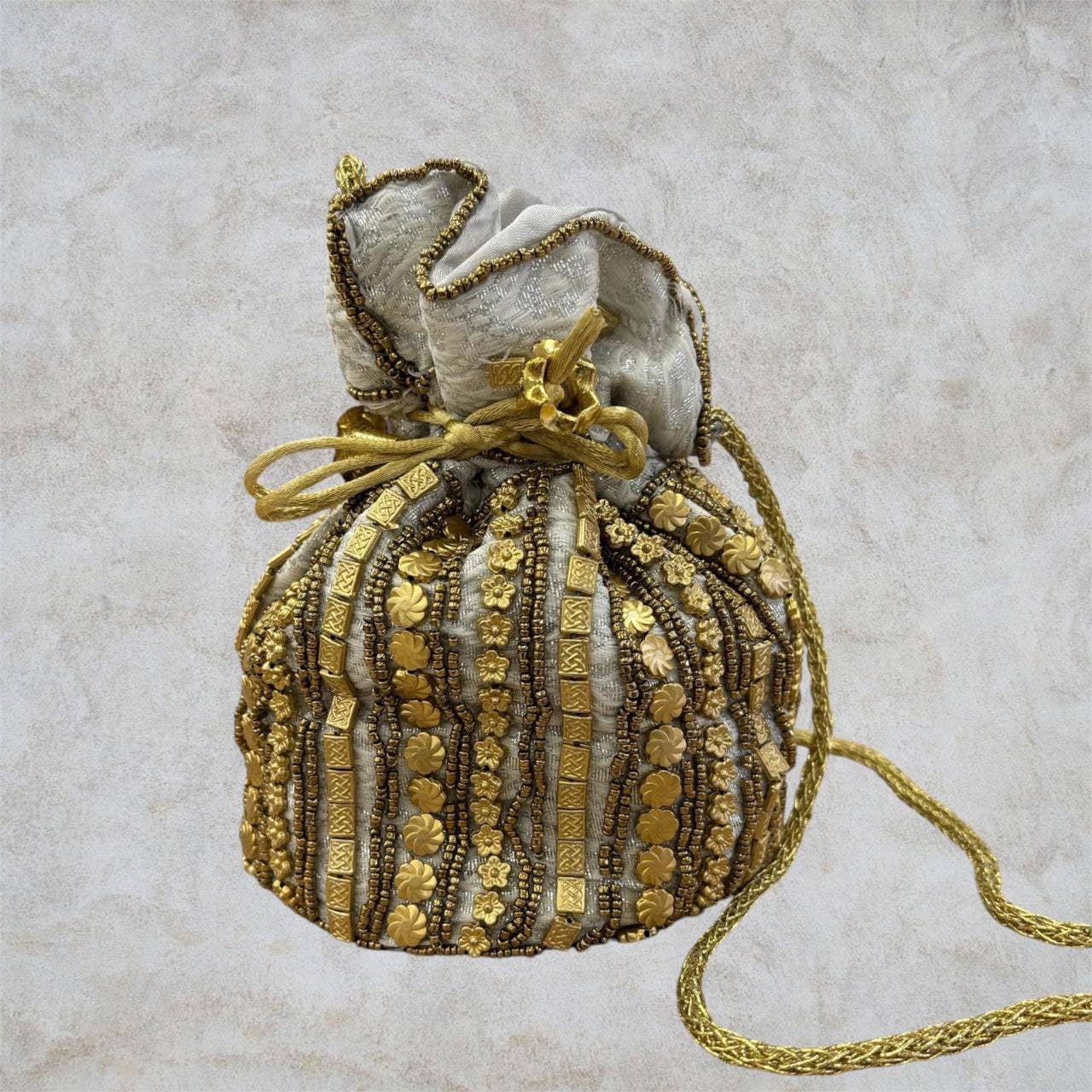 Hecho a mano - Vendita all'ingrosso Accessorio per borsetta - Donna - Borsa a secchiello dorata10