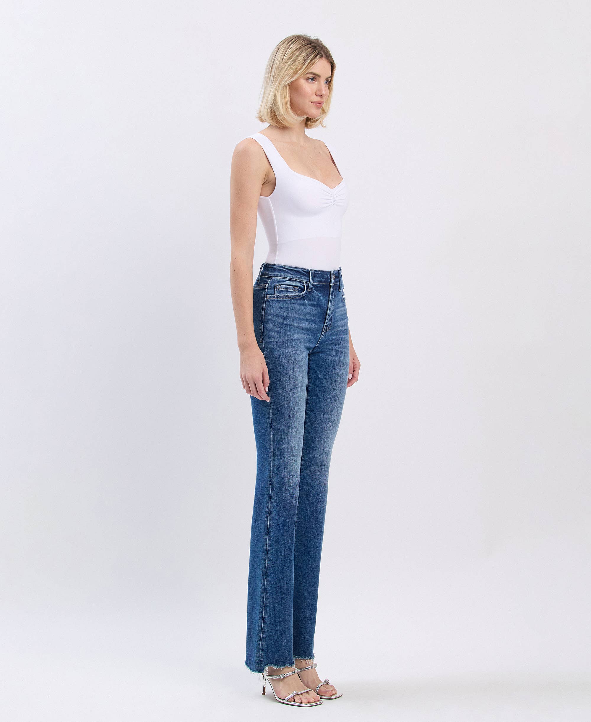 ACCURATE HIGH RISE BOOTCUT JEANS LV1605 for wholesale on Faire5